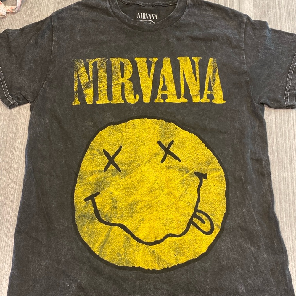 Nirvana T-shirt New with out tags Size: M